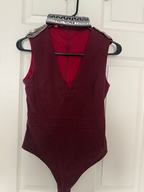 Sleeveless Jeweled Collar Bodysuit in Deep Wine